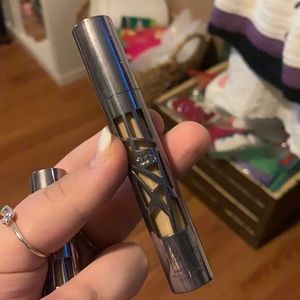 URBAN DECAY ALL NIGHTER CONCEALER